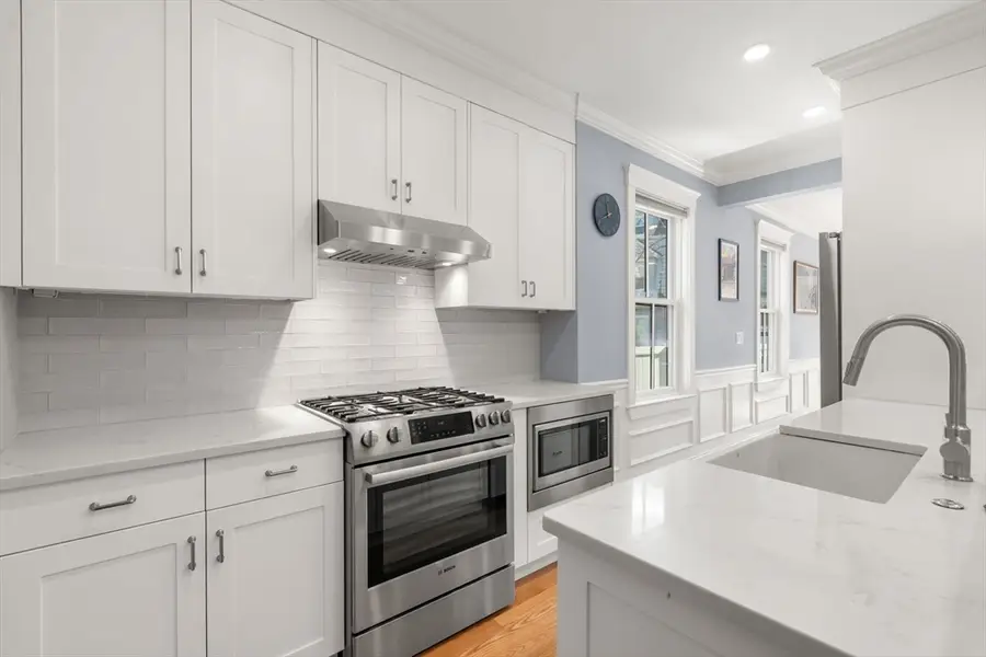 46 Washington Park #46, Newton, MA 02460 - Image #2