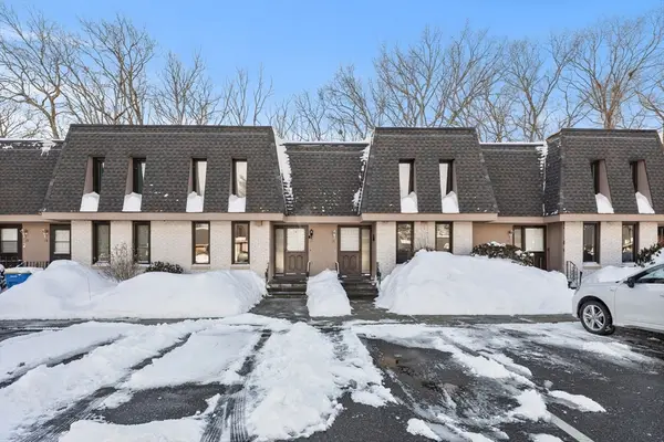 16 Grove Sq #16, Randolph, MA 02368