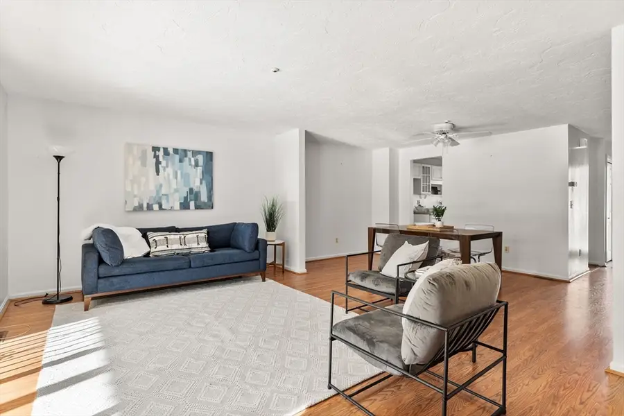 16 Grove Sq #16, Randolph, MA 02368 - #3