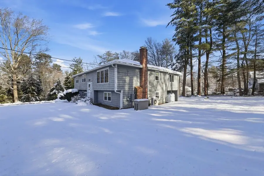 19 Dunster Ln, Scituate, MA 02066 - Image #3