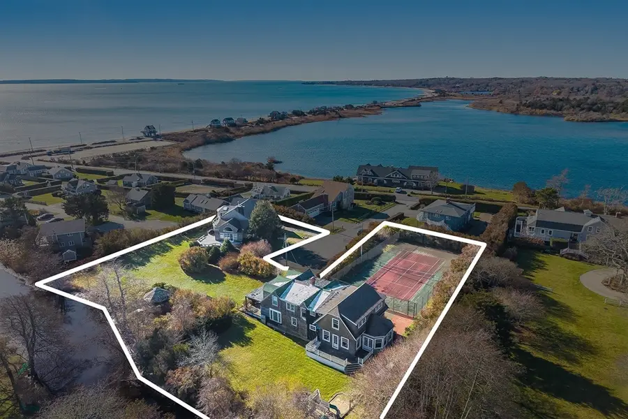 15 Hedge Lane, Falmouth, MA 02540 - Image #2