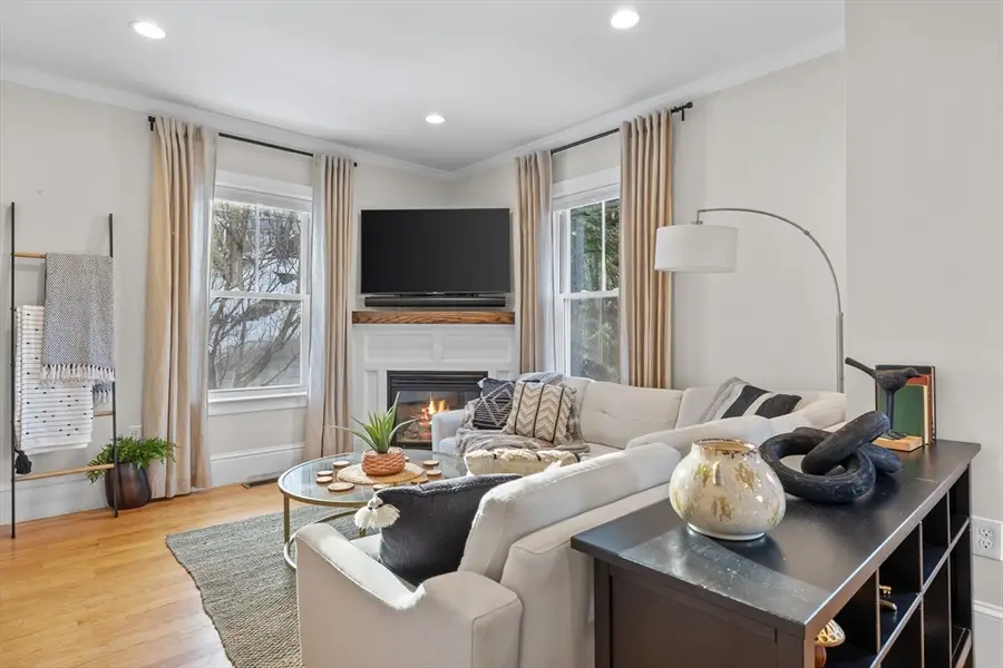 103 Paul Revere Rd #103, Arlington, MA 02476 - Image #3