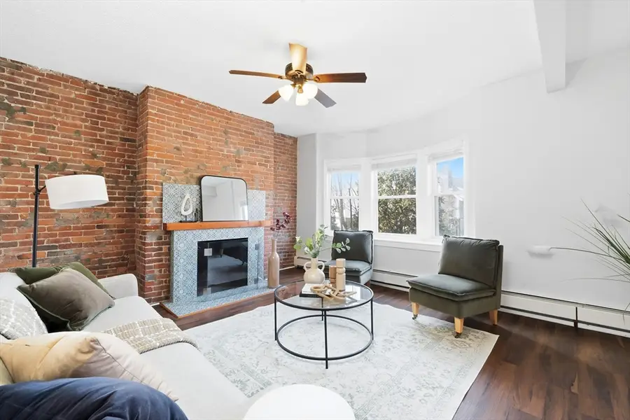 8 Humboldt Ave #2, Boston, MA 02119 - Image #2