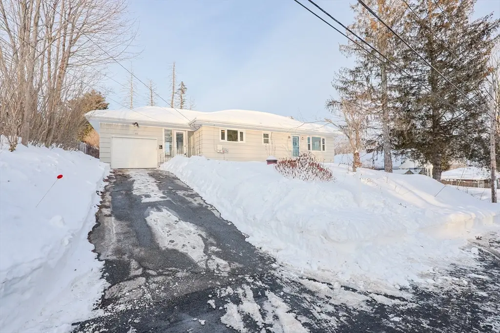 86 Old Sturbridge Rd, Southbridge, MA 01550 - #1