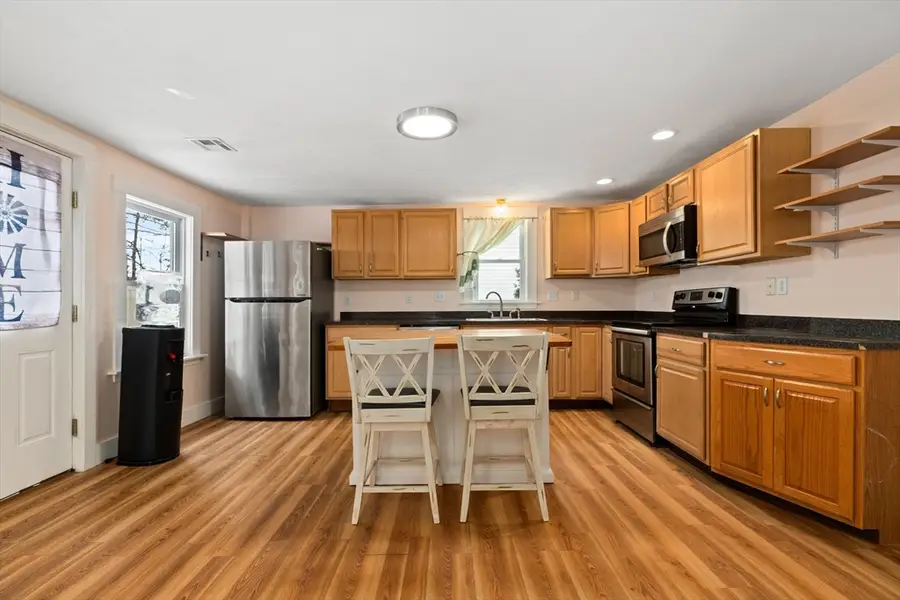 20 Elm St, Milford, MA 01757 - #3