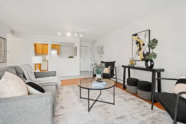 53 Melrose St #4D, Melrose, MA 02176