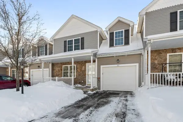 159 Allen Rd #32, Billerica, MA 01821