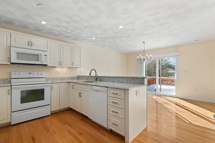 159 Allen Rd #32, Billerica, MA 01821 - Image #2