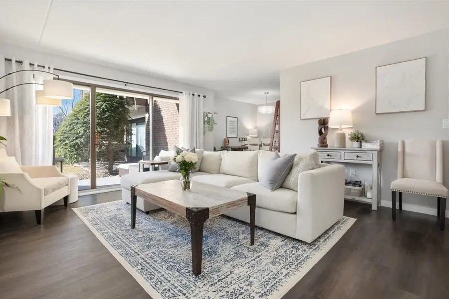 3 Ledgewood Way #8, Peabody, MA 01960 - Image #2