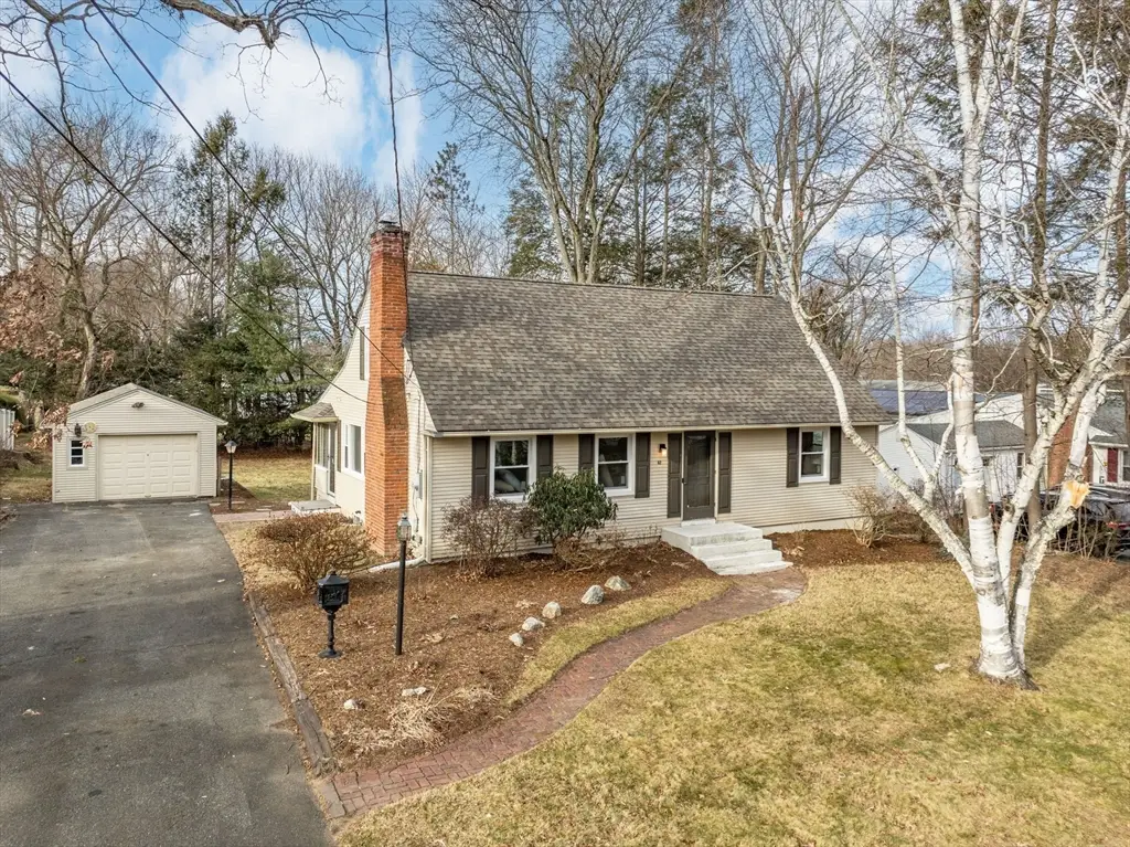 62 Baymor Dr, East Longmeadow, MA 01028 - Image #1