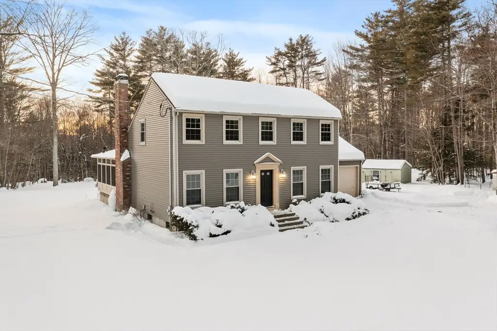 22 Old Hardwick Rd, Petersham, MA 01366 - Image #1