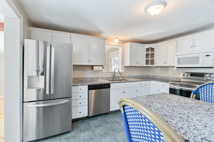 9 Pearl St, Walpole, MA 02081 - Image #3