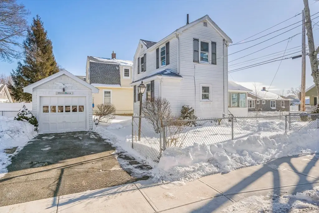 106 Darrow St, Quincy, MA 02169 - Image #1