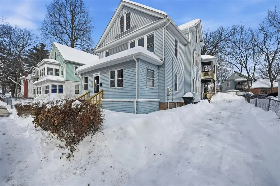 15-17 Sycamore St, Springfield, MA 01109 - Image #2