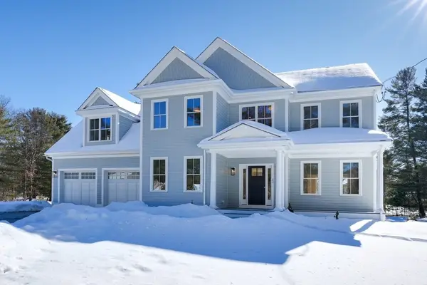 23 Winter St., Medfield, MA 02052