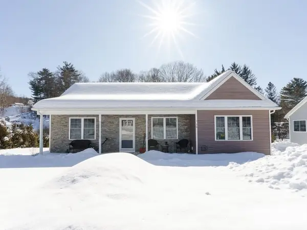36 Nelson St, Warren, MA 01083