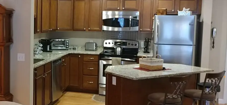 216 Reservoir St #208, Holden, MA 01520 - #3