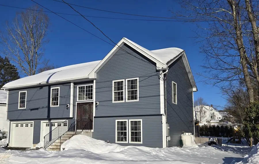 83 Comins Pond Rd, Warren, MA 01083 - Image #3