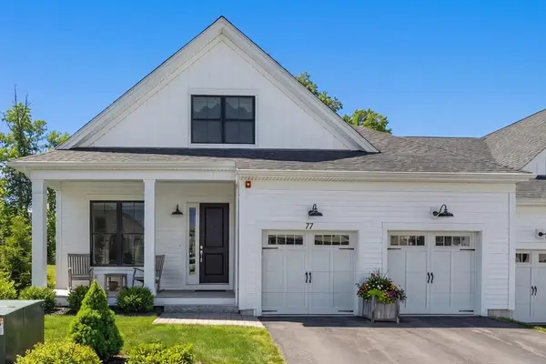 77 Wheeler Dr #77, Boxborough, MA 01719