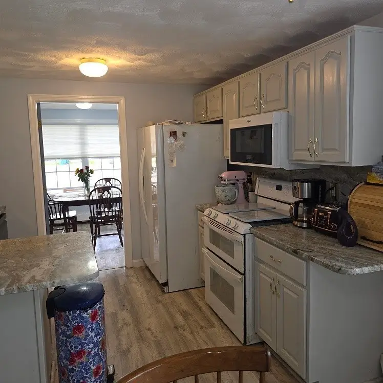 11 Orchard St, Tewksbury, MA 01876 - Image #3