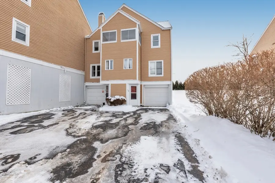 18 Merlin Court #18, Worcester, MA 01602 - Image #2