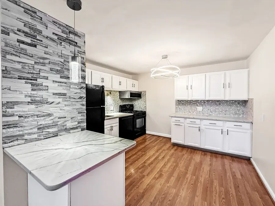 6 Venice St #B3, Danvers, MA 01923 - #2