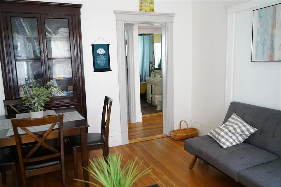5 Cooney St #3, Somerville, MA 02143 - #3