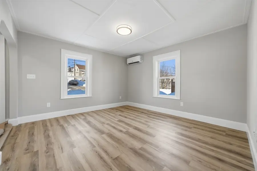 129 Marianna St, Lynn, MA 01902 - Image #2