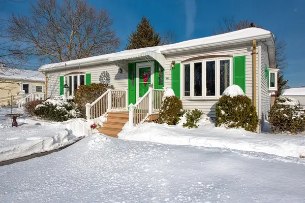 191 Red Oak Terrace, Taunton, MA 02780