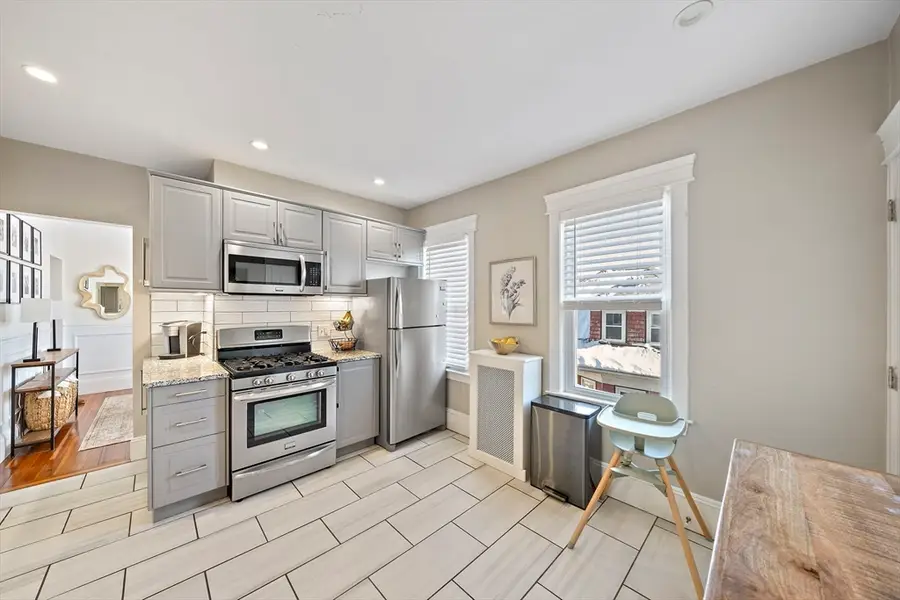 131 King St #3, Boston, MA 02122 - Image #3