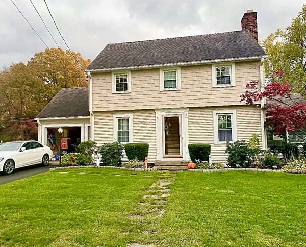 5 Fenimore Blvd, Springfield, MA 01108