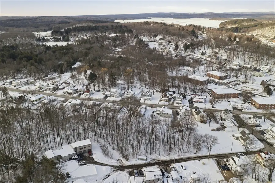 23 Coyne St, Clinton, MA 01510 - #2