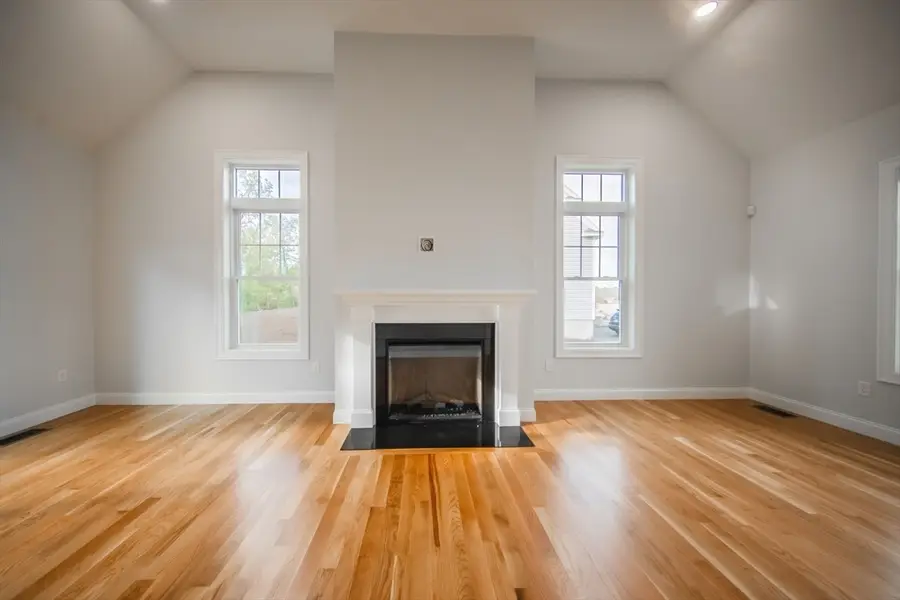 18 Strongwater Drive, Salem, MA 01970 - #2