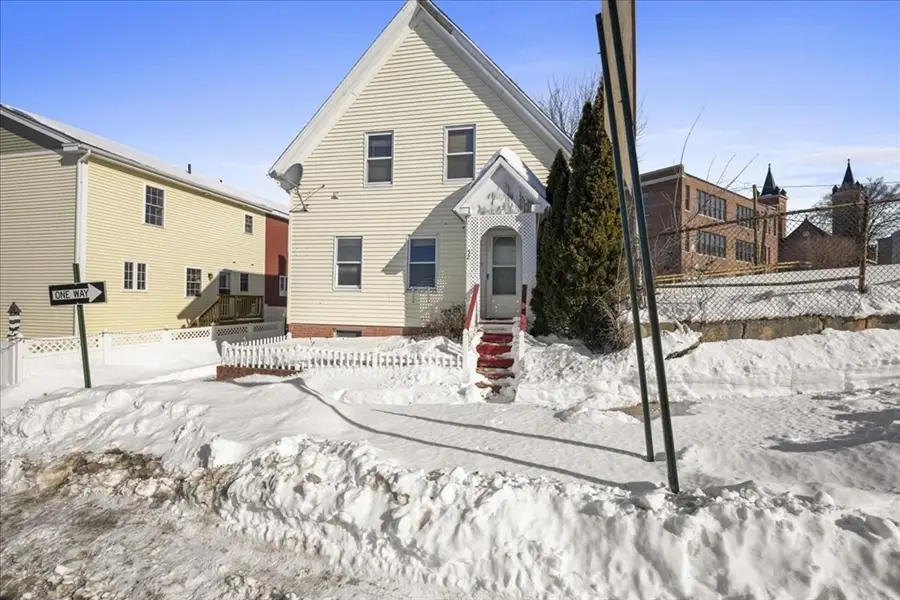 52 Harrison St, Worcester, MA 01604 - Image #3