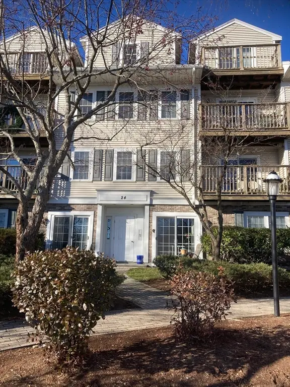 24 Forge Pond #H, Canton, MA 02021 - Image #1