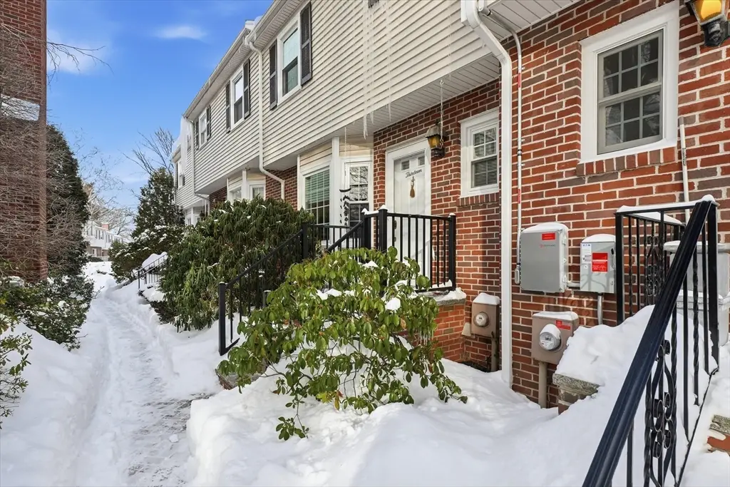 210 Belmont Street #13, Watertown, MA 02472 - Image #1