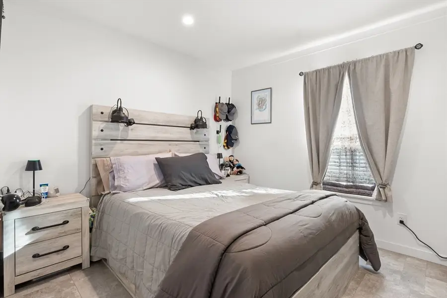 161 Newbury St #32, Peabody, MA 01960 - #3