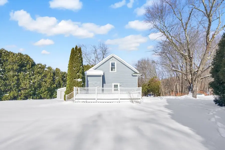 62 Cooley Ave, East Longmeadow, MA 01028 - Image #2