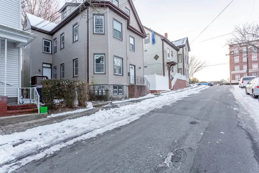 18 Studley St, New Bedford, MA 02740 - Image #2