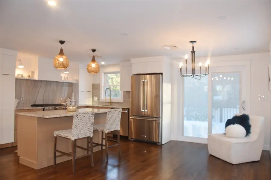 33 Rockwood Rd, Lynnfield, MA 01940 - #2