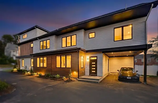 14 Pennsylvania Ave #14, Newton, MA 02461