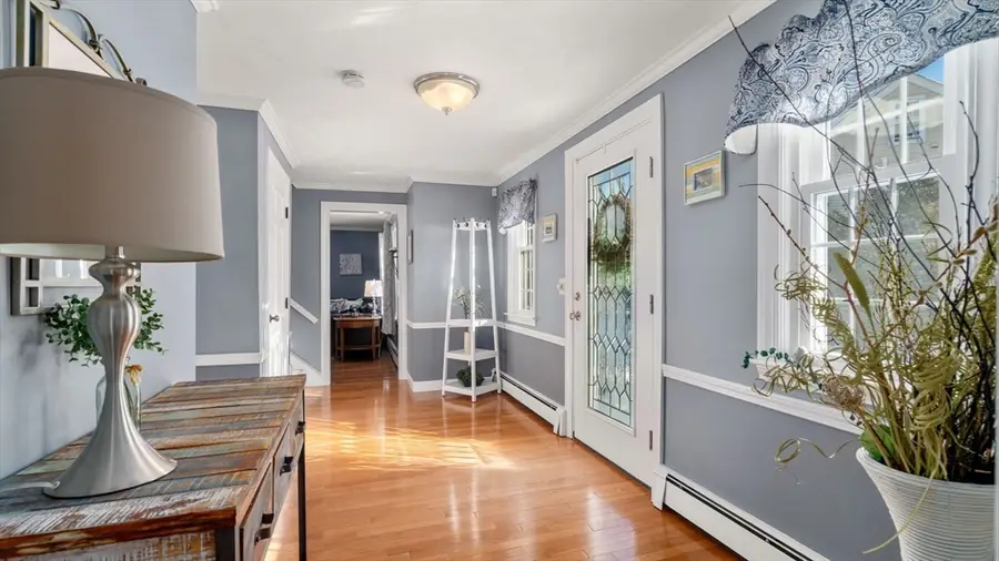 22 Gryzboska Cir, Framingham, MA 01702 - #3