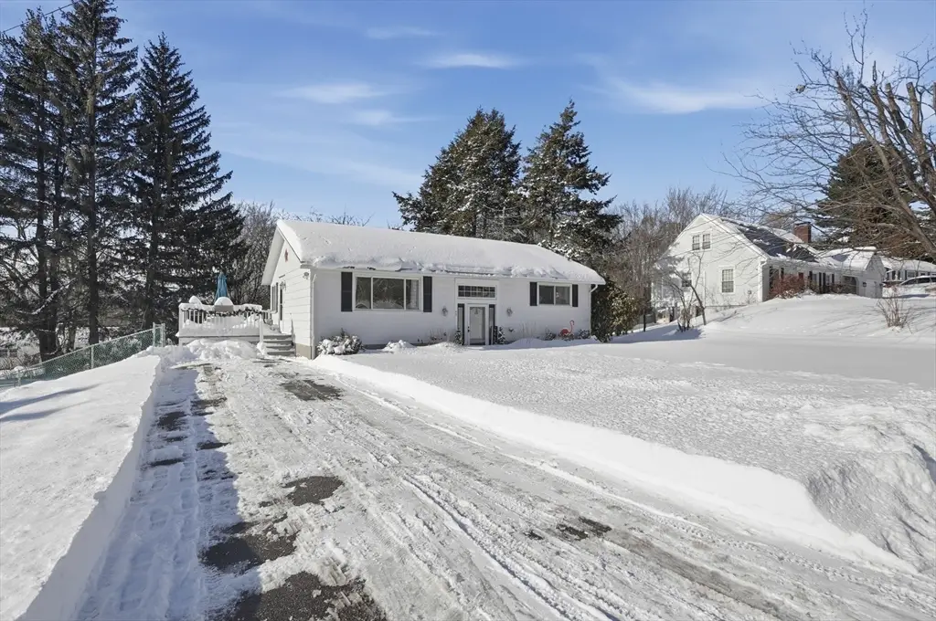 49 Lawrence St, Leominster, MA 01453 - Image #1