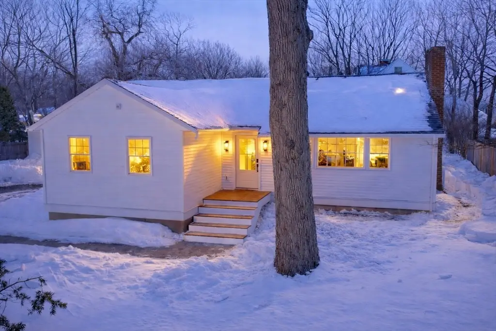 29 Chief Justice Cushing, Hingham, MA 02043 - Image #1