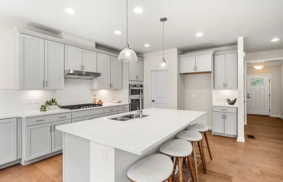 21 Sandtrap Circle #10, Walpole, MA 02081 - #2