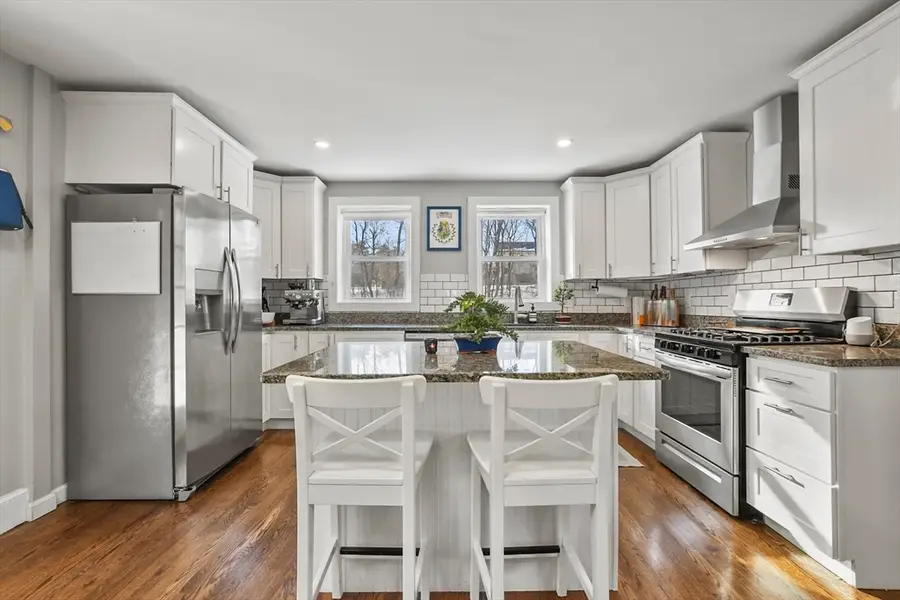 34 Marion St, Natick, MA 01760 - Image #2