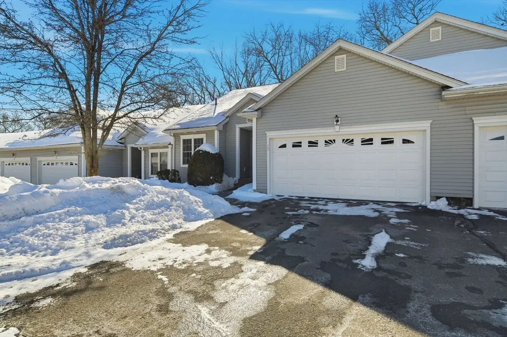 210 Johnson Rd #23, Chicopee, MA 01022 - Image #1