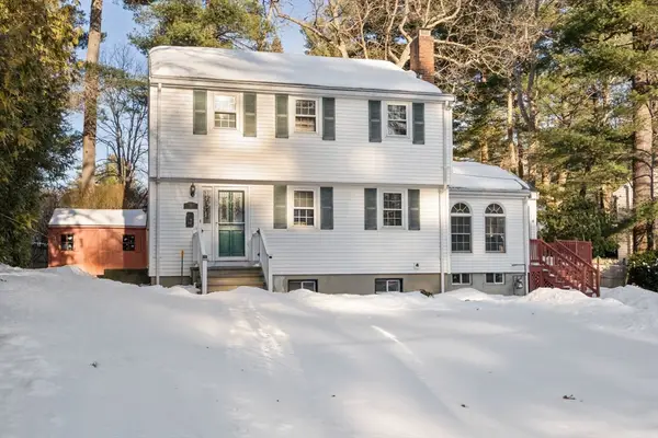 16 Sunnyside Ave, Wellesley, MA 02482
