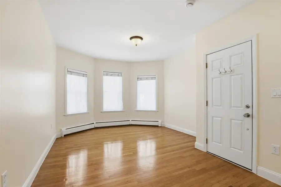 13 Howard St #1, Cambridge, MA 02139 - Image #2