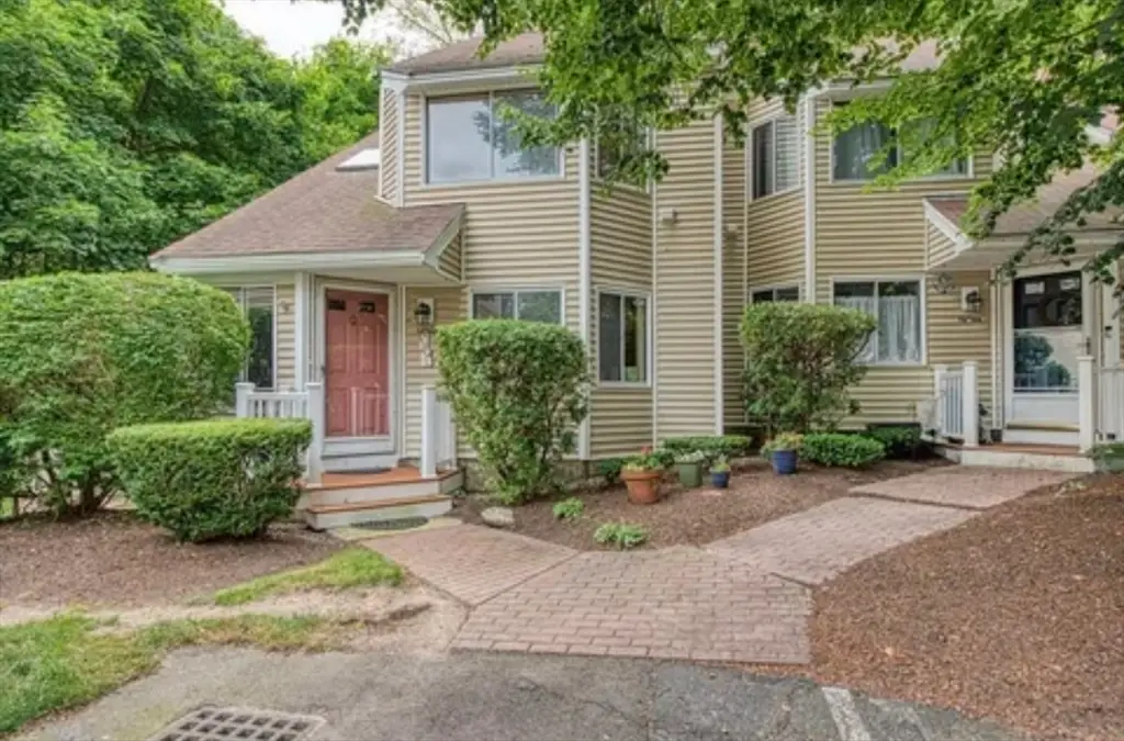 1276 Washington St #A, Weymouth, MA 02189 - #1